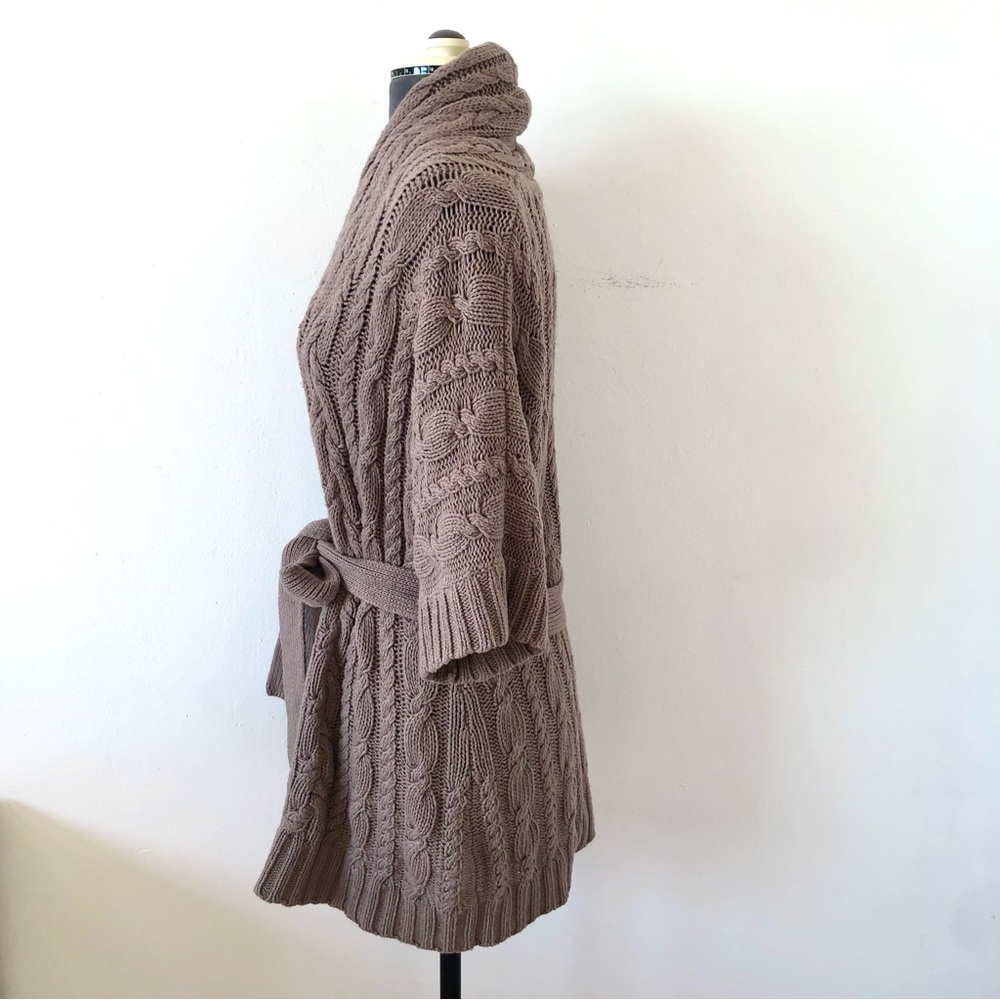 🧳TBD🧳 BCBGMaxAzria cable knit taupe brown wrap sweater sz XS - Picture 3 of 10
